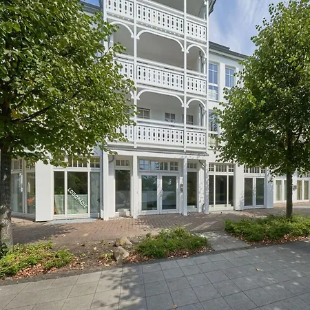Moderne Mit Balkon In Lejlighed Sellin (Rugen)